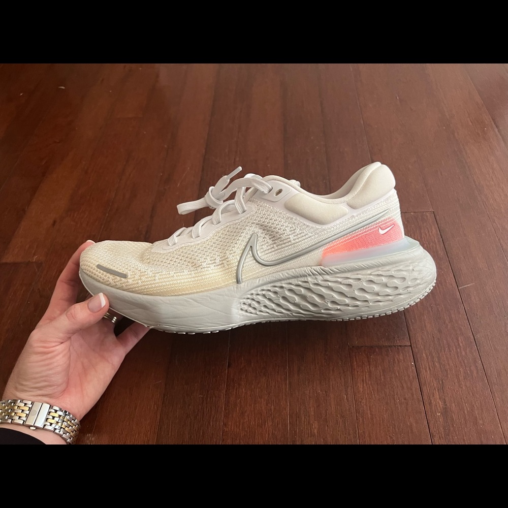 Men's Nike Zoomx Invincible Running Flyknit Shoes